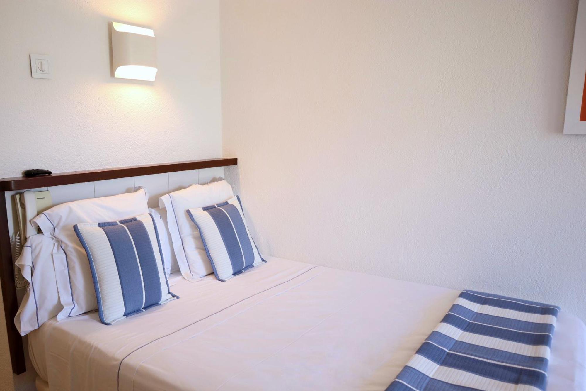 Hotel Blaumar Cadaques By Fimedhotels (Adults Only) Dış mekan fotoğraf